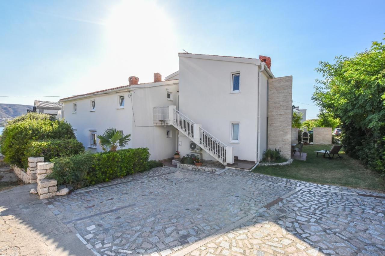 Appartamento Movo House Pag Town Esterno foto